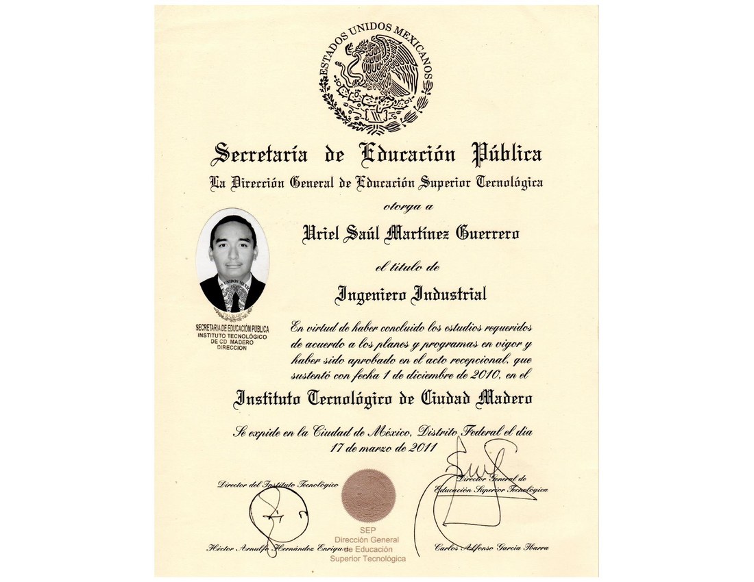 Título de Ingeniero Industrial de Uriel Saúl Martínez Guerrero